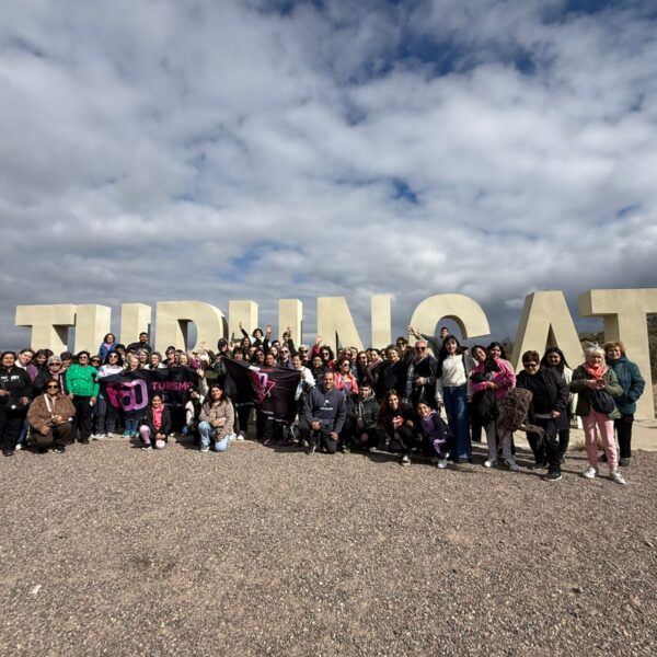 25 DE MAYO EN EL VALLE DE UCO!! 🚌🧉